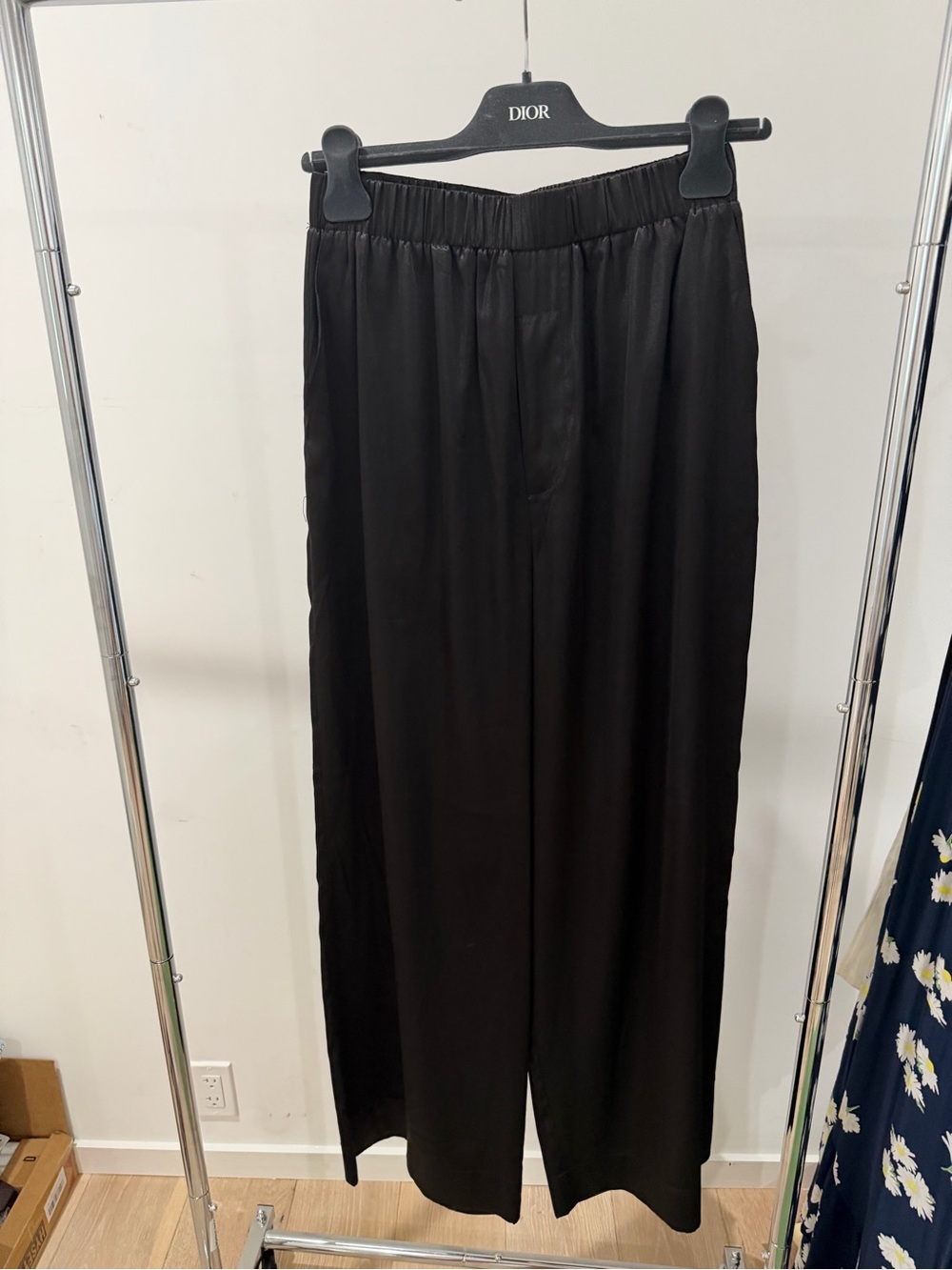 Daily Drills women’s satin effect black Wide-Leg Pants